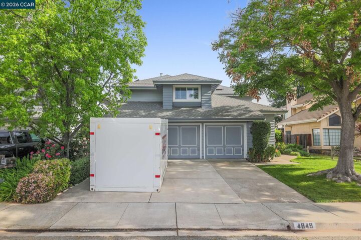 Property Photo: 4849 Highlands Way CA 94531