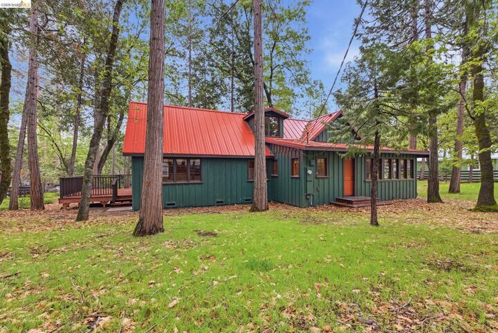 Property Photo:  22992 Sierra Dr  CA 95383 