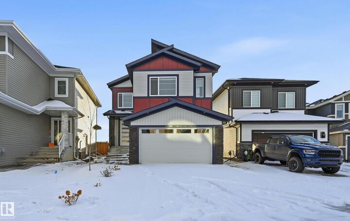 Property Photo:  829 Morris Avenue  AB T9E 1G1 