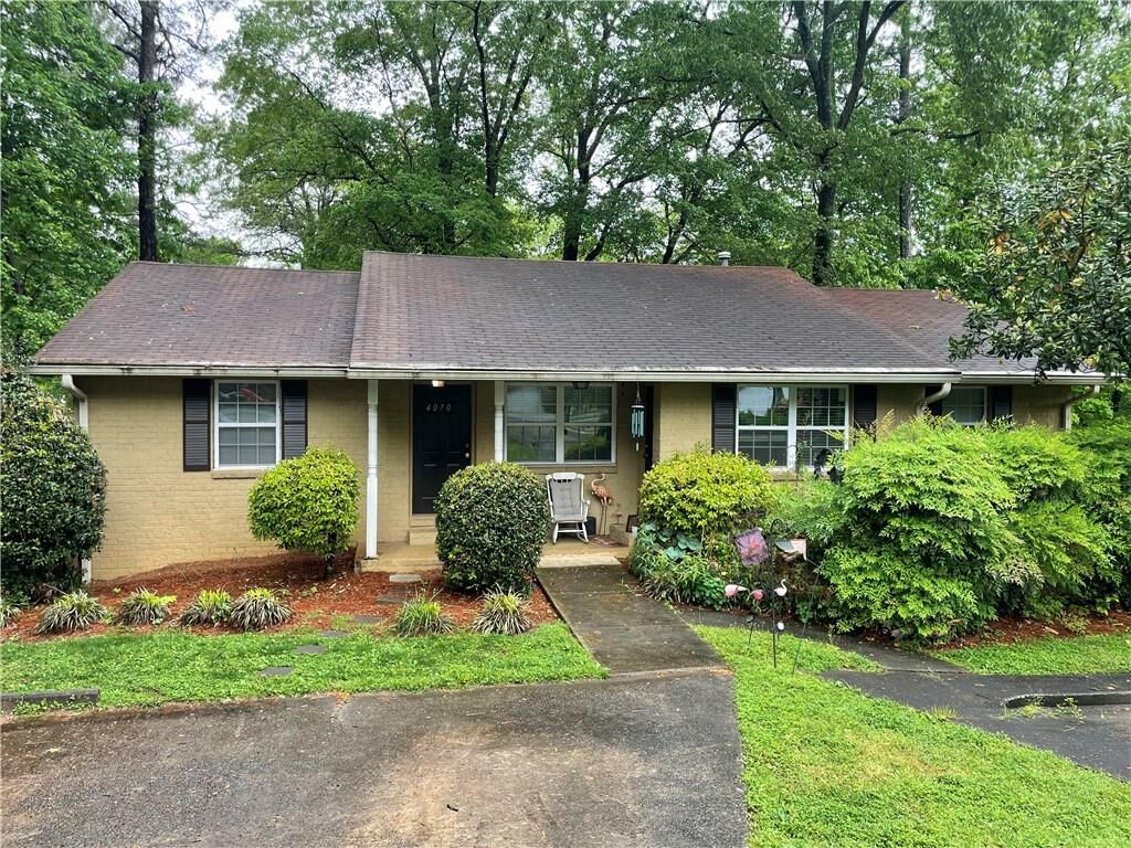 Property Photo: 4070 Tilly Mill Road GA 30360
