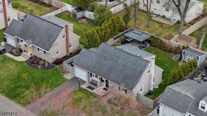 Property Photo:  178 Tillotson Rd  NJ 07023 