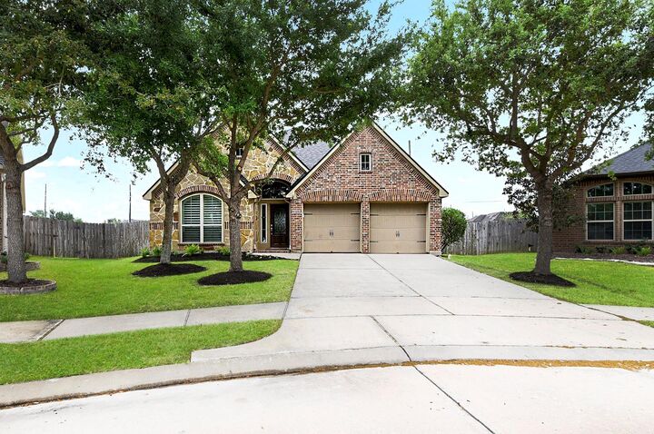 Property Photo:  28703 Park Hills Court  TX 77494 