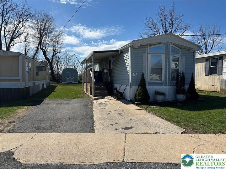 Property Photo:  10 Roth Avenue  PA 19539 