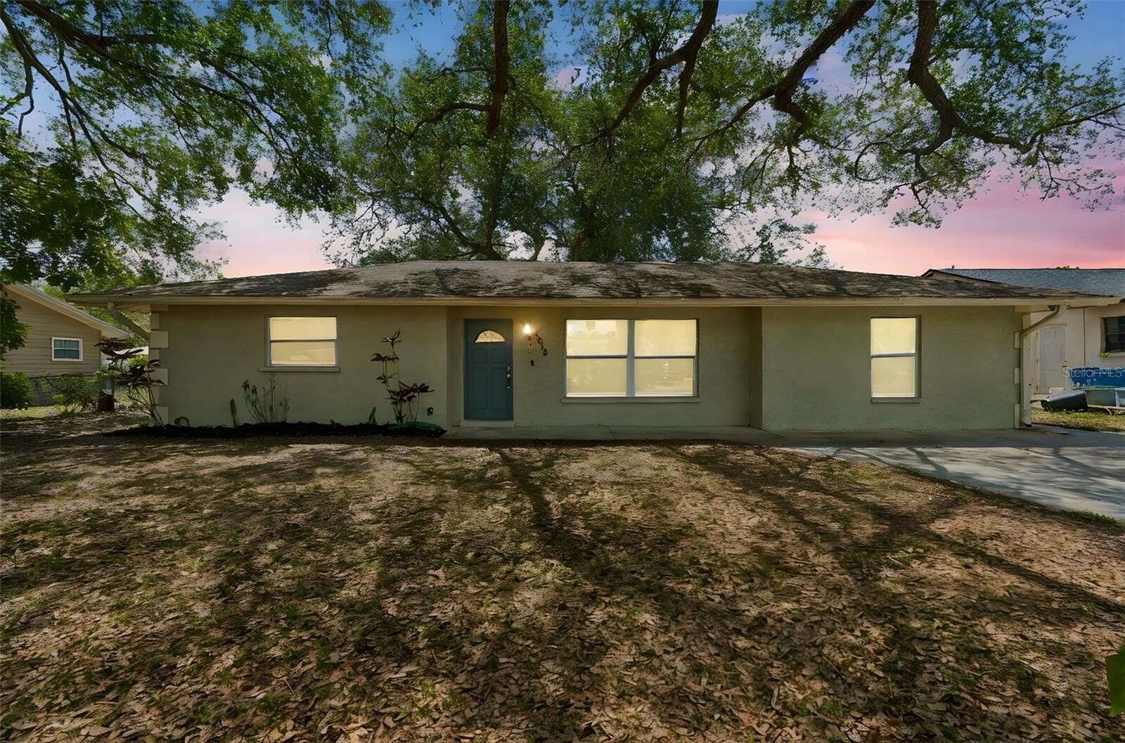 Property Photo:  4018 Prado Drive  FL 34235 