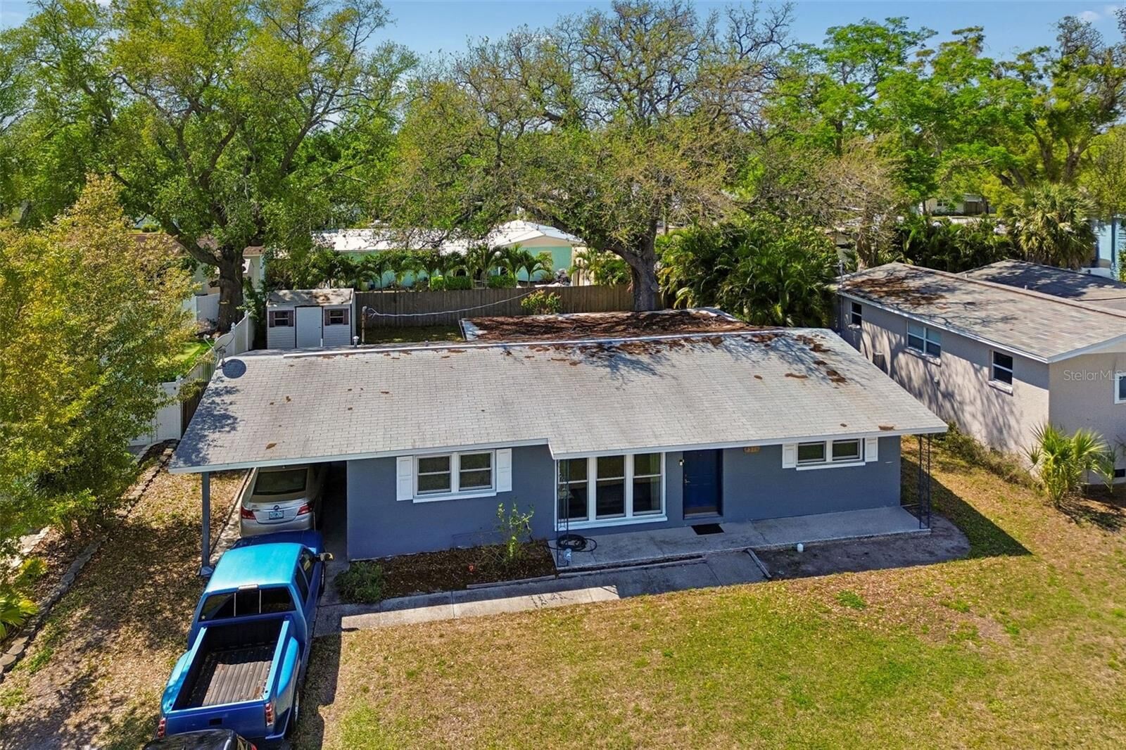 Property Photo: 4519 S Cooper Place FL 33611