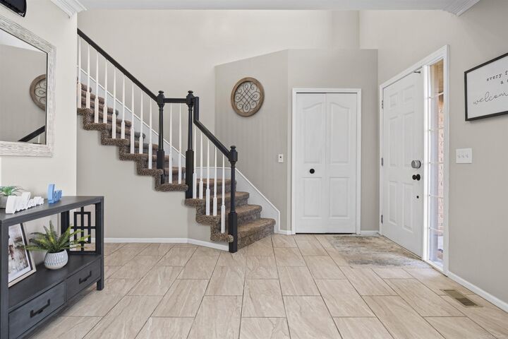 Property Photo:  6566 Berkshire Drive  MI 48094 