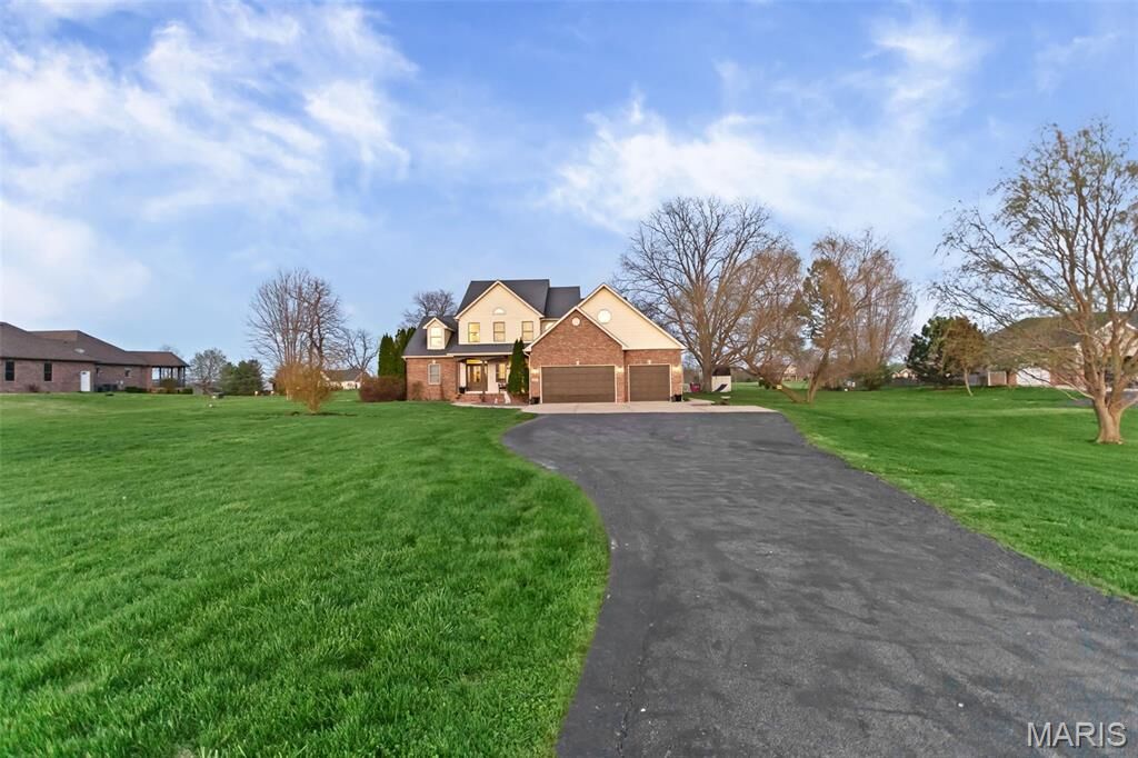 Property Photo:  7108 Heartland Drive  IL 62067 
