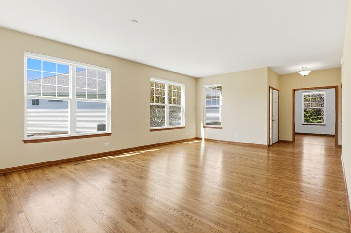 Property Photo:  1967 Holloway Court  IL 60502 