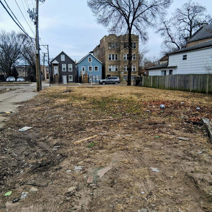 Property Photo:  1616 S Komensky Avenue  IL 60623 