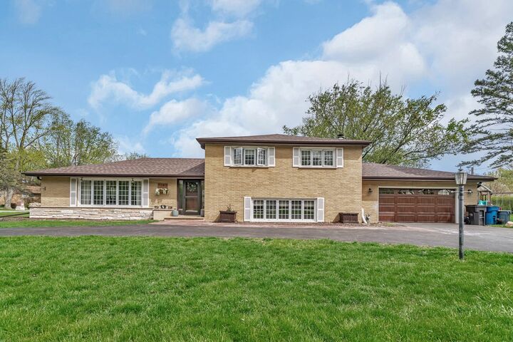 Property Photo:  7040 W 131st Street  IL 60463 