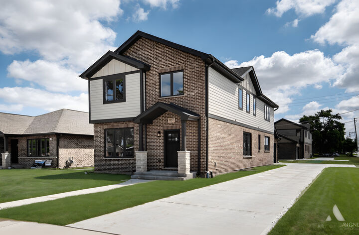 Property Photo:  7957 W 73 Place  IL 60455 