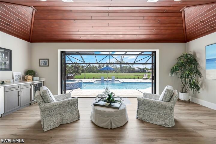 Property Photo:  4701 Oak Leaf Drive  FL 34119 