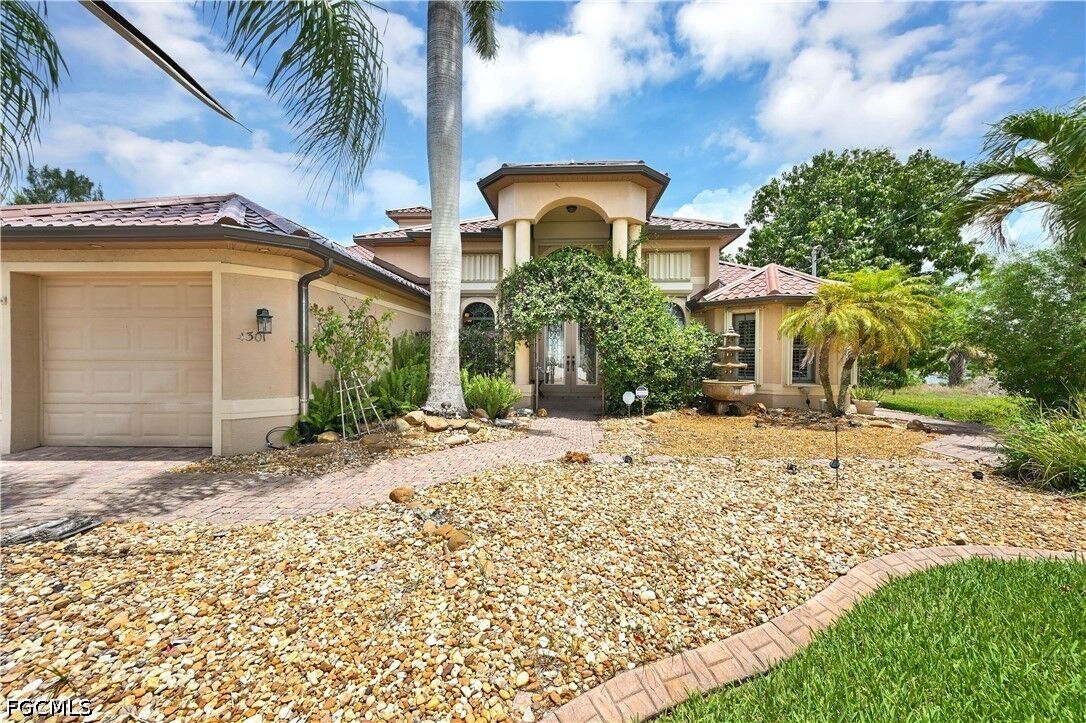 Property Photo:  4301 NW 33rd Street  FL 33993 