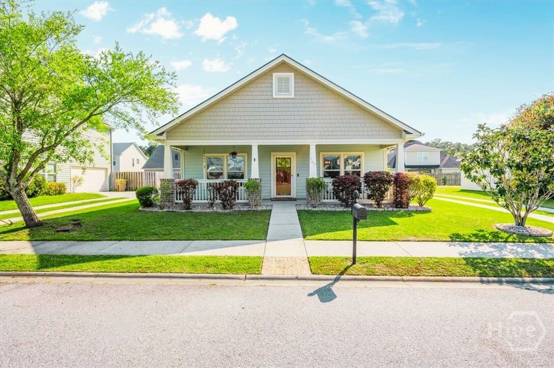 Property Photo: 167 E Perry Drive GA 31324