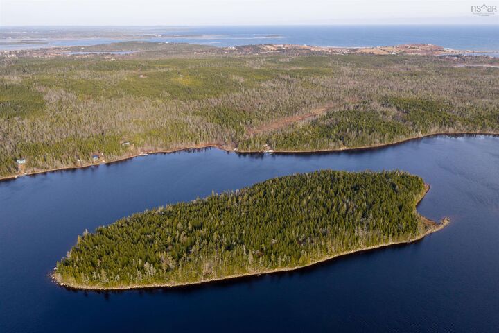 Photo de la propriété:  Long Pt Lawrencetown  NS B3E 1N4 