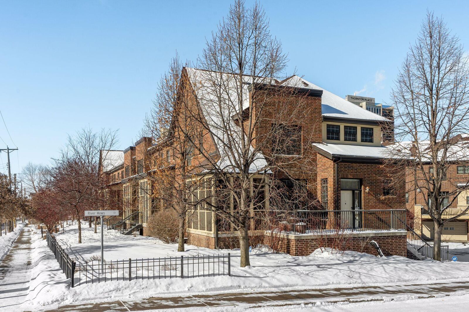 Property Photo: 1413 Franklin Avenue SE MN 55414