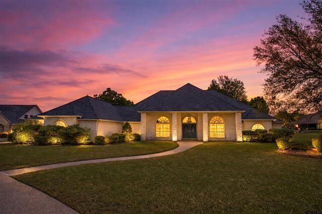 Property Photo:  141 Cypress Point Circle  TX 75771 