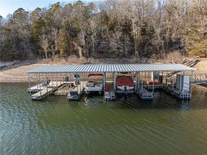 Property Photo:  22 Ravenshoe Road  AR 72756 