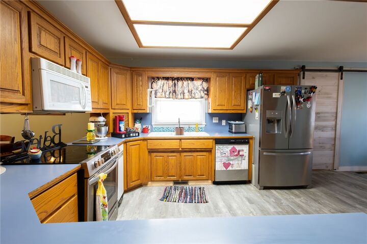 Property Photo:  908 14th Place  AR 72758 