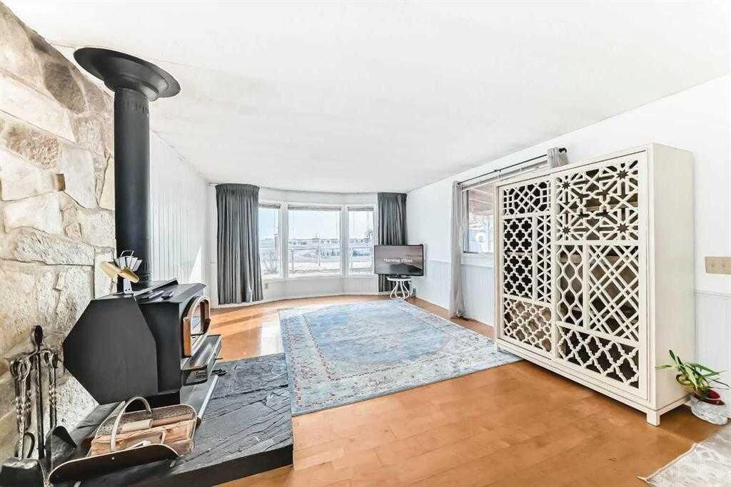 Photo de la propriété:  93 Huntstrom Drive NE  AB T2K 5V5 