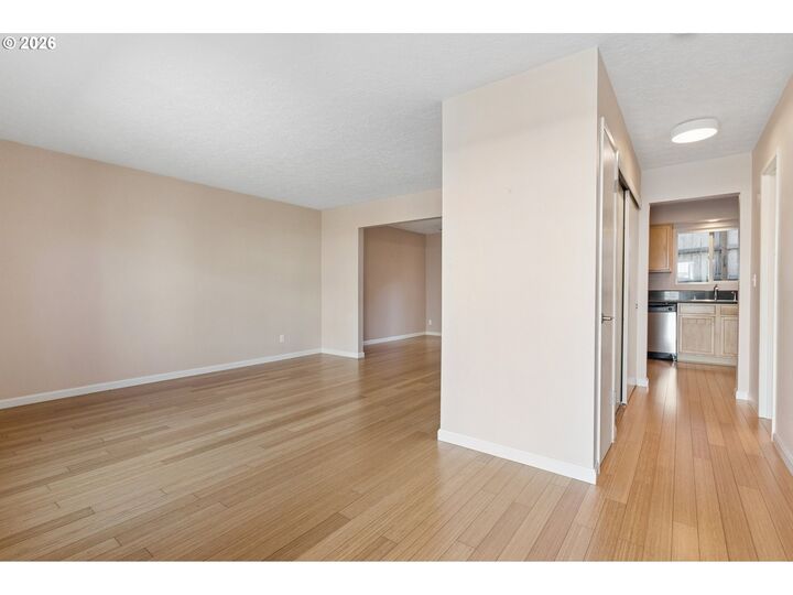 Property Photo: 3612 SW Multnomah Blvd OR 97219