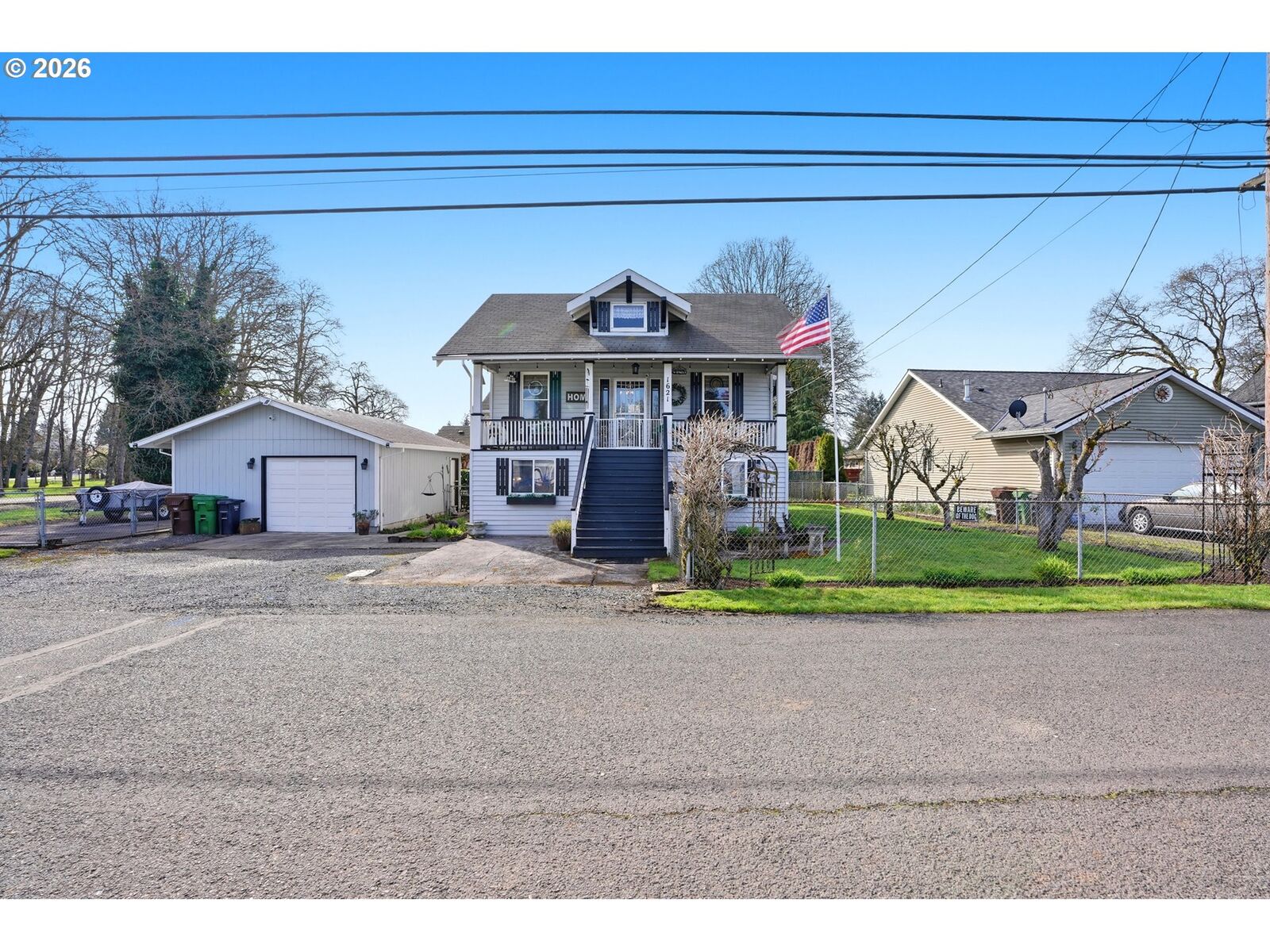Property Photo: 1621 Tualatin St OR 97051