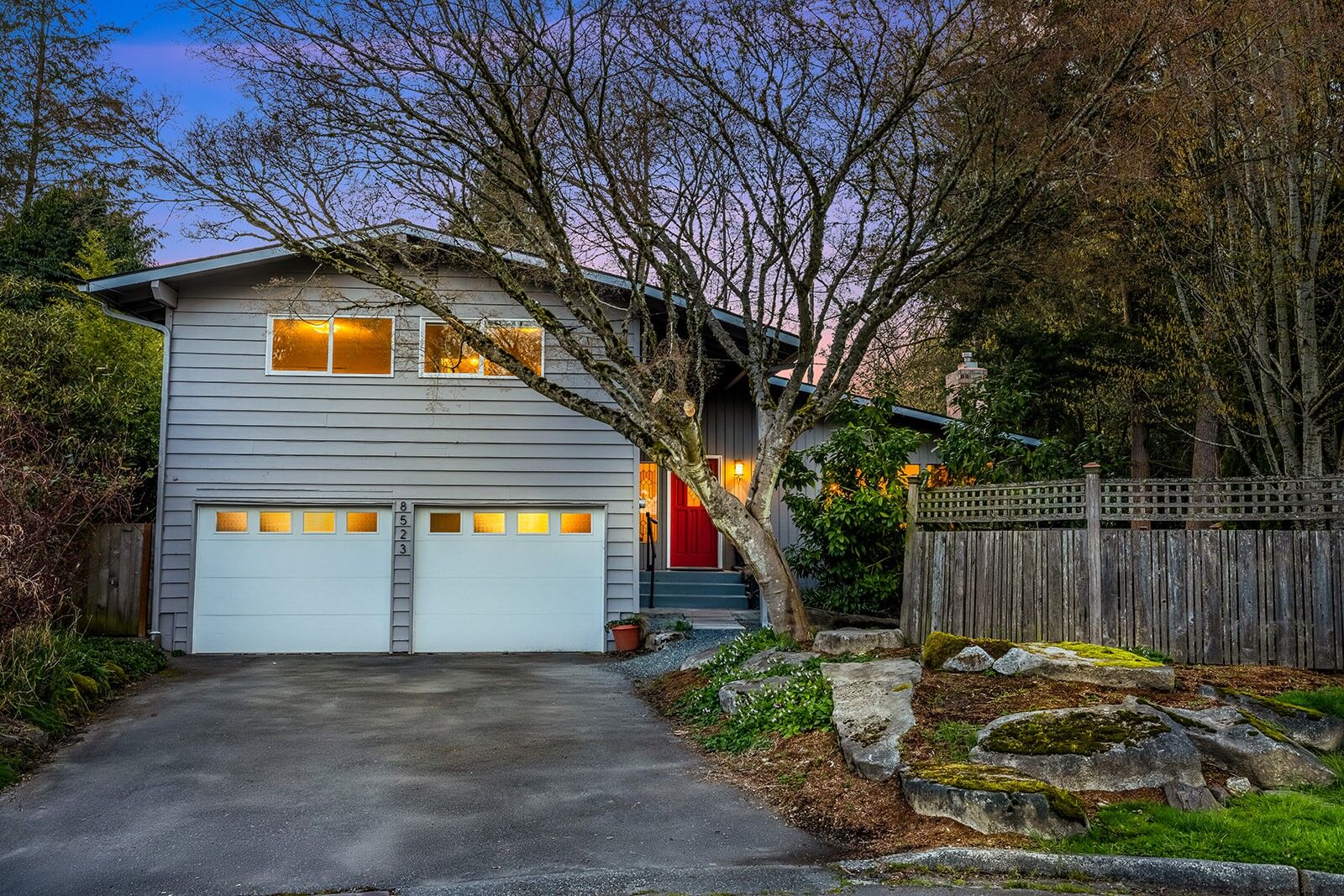 Property Photo:  8523  224th Street SW  WA 98026 