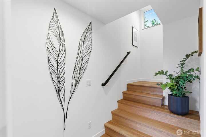 Property Photo: 3646 Greenwood Avenue N B WA 98103