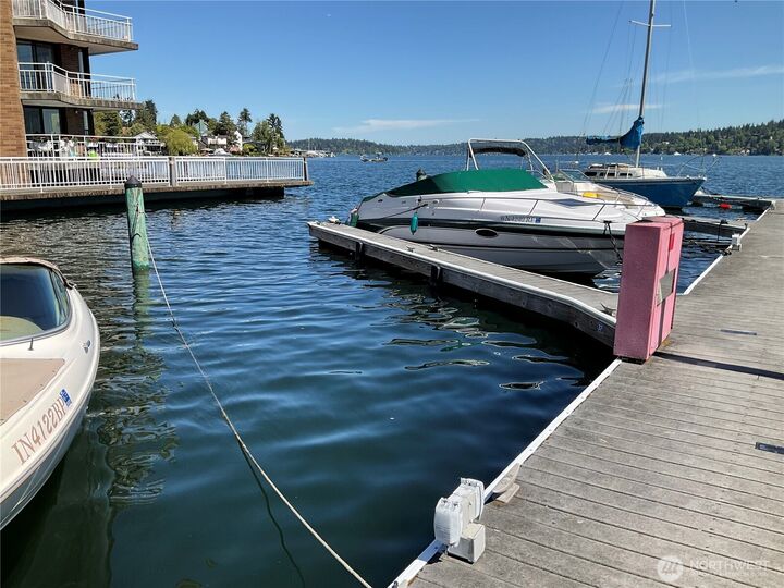 Property Photo:  9468  Rainier Avenue S M37  WA 98118 