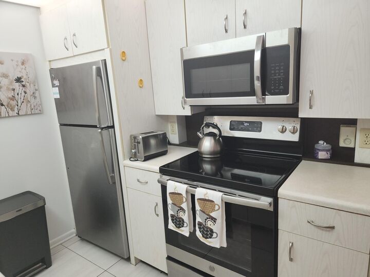 Property Photo:  3059 Ainslie Drive D  FL 33434 