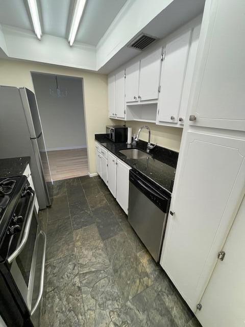 Property Photo: 1601 S Flagler Drive 107O FL 33401