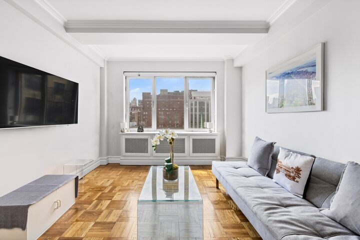 Property Photo:  120 E 79th Street 12E  NY 10075 