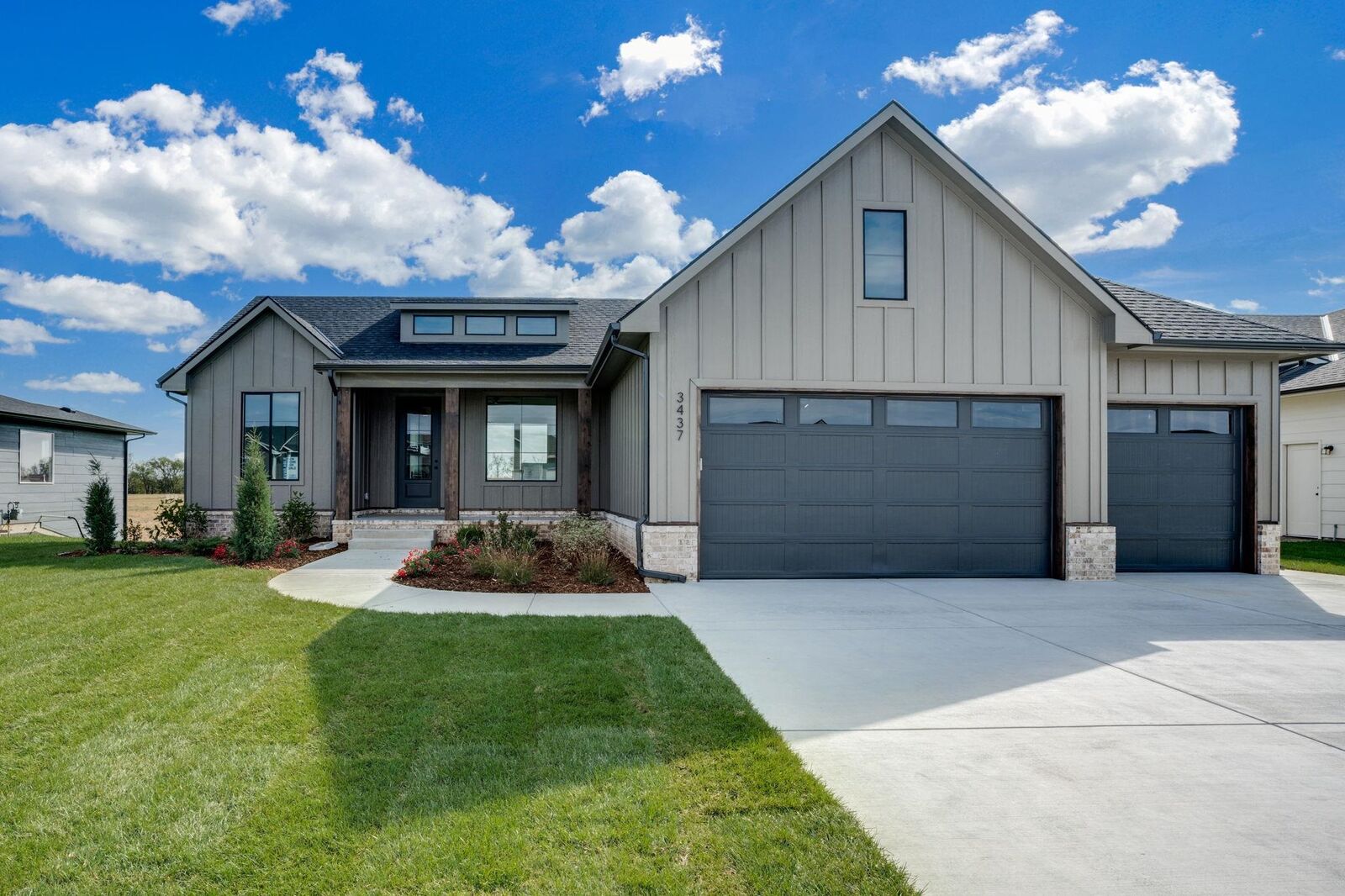Property Photo:  3437 S Linden  KS 67210 