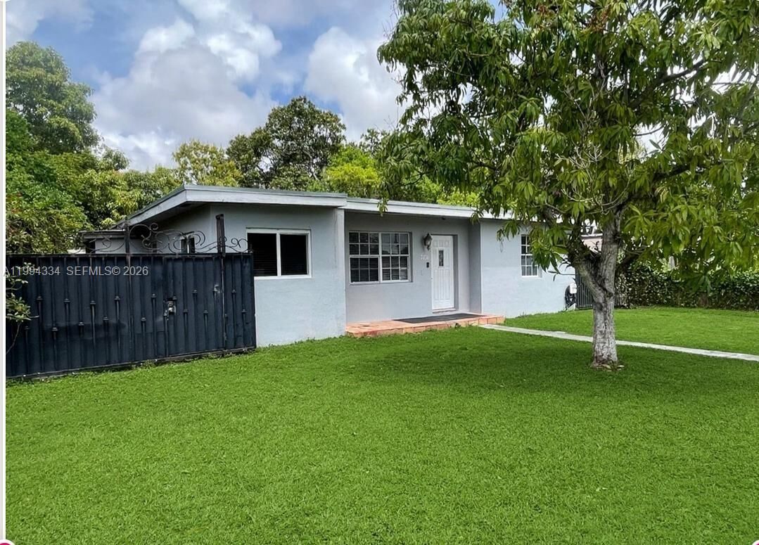 Property Photo:  7191 SW 15th St  FL 33144 