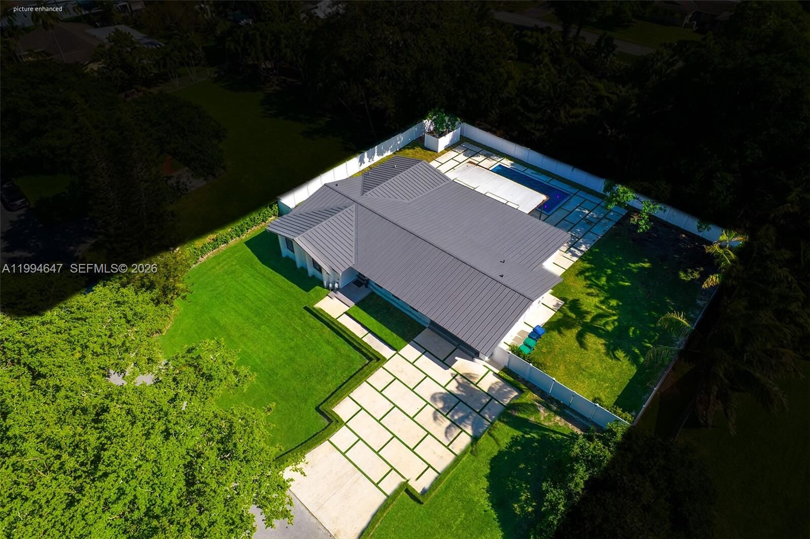 Property Photo: 8820 SW 182nd Ter FL 33157