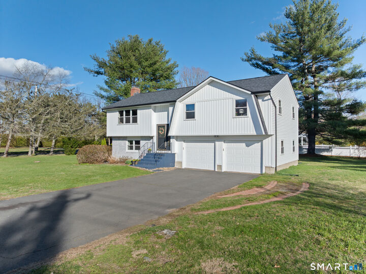 Property Photo:  92 Laurel Lane  CT 06070 