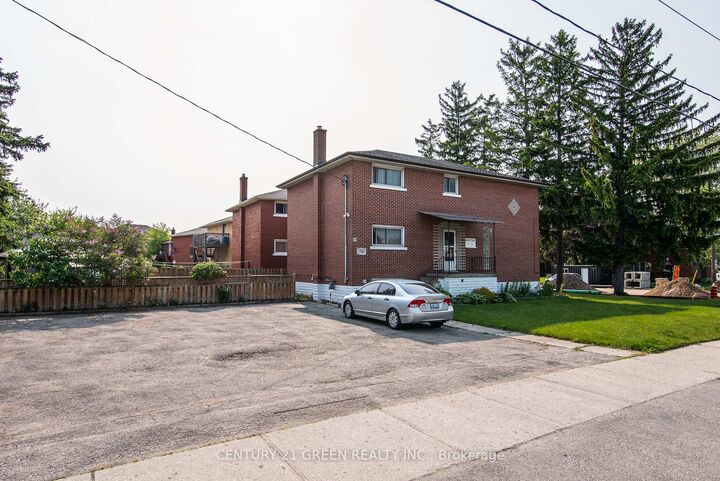 Property Photo: 129 River Road E ON N2B 2G7