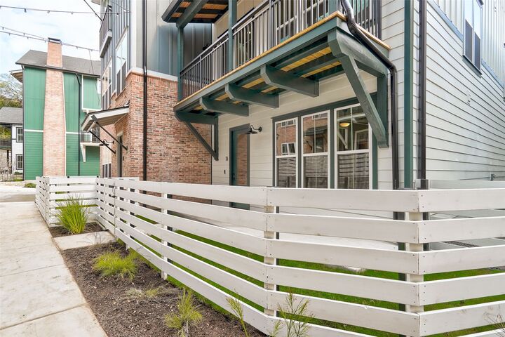 Property Photo: 3809 Valley View Road 13 TX 78704