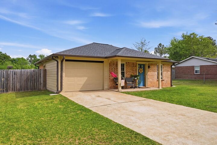 Property Photo:  210 Glendale Road  GA 31763 