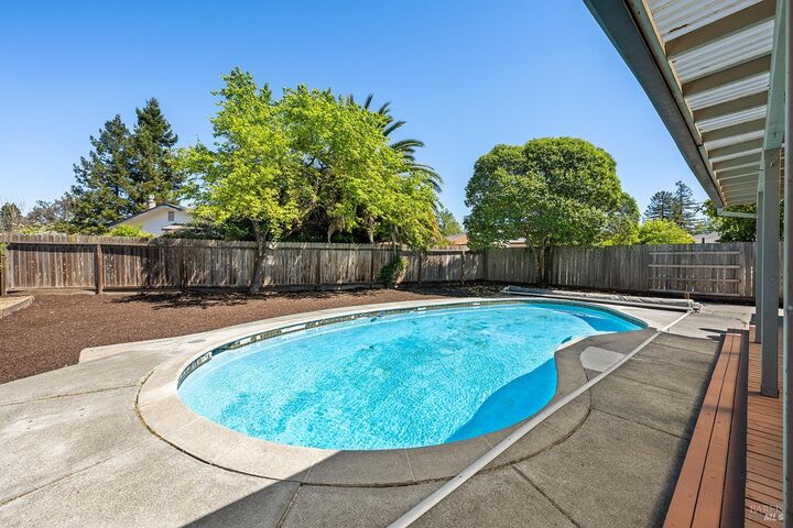 Property Photo: 2621 Neotomas Avenue CA 95405