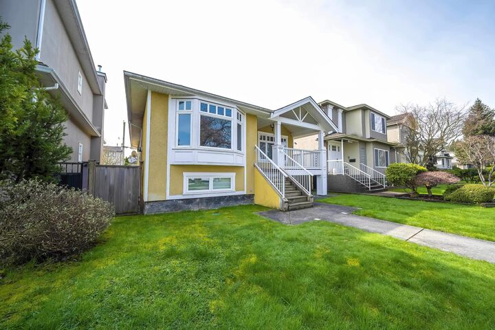 2862 W 22nd Avenue — photo 1