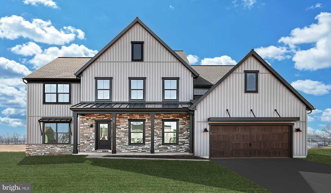 Property Photo:  529 Breezewood Lane  PA 17003 