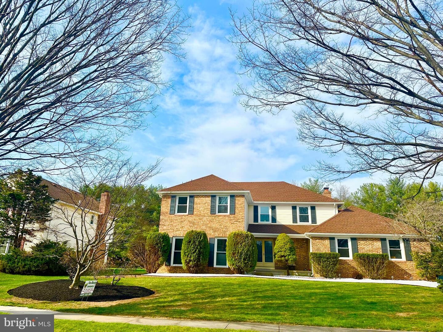 Property Photo: 5 Wellesley Court NJ 08550