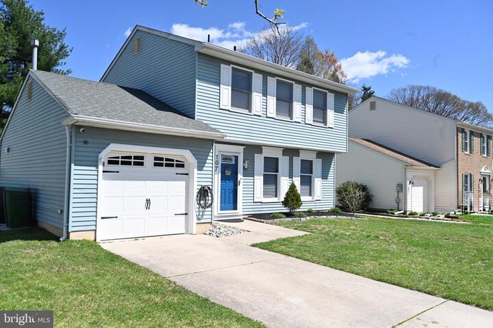 Property Photo:  107 Crescent Hollow Drive  NJ 08051 