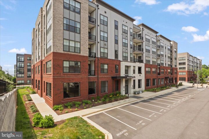 Property Photo:  106 Saint Ives Place 207  MD 20745 