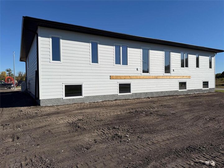 Property Photo:  109 Sherwood Bay  MB R0A 0R0 