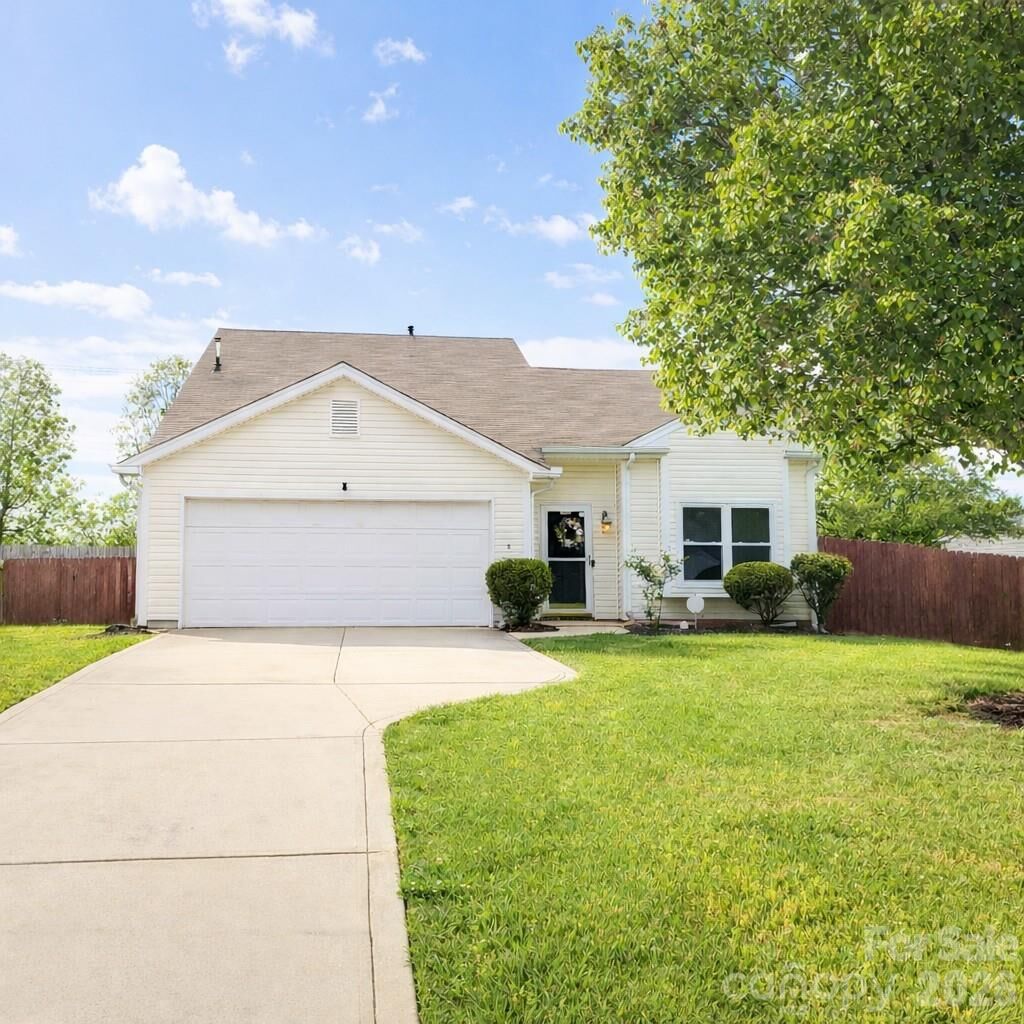 Property Photo:  4843 Aldersbrook Drive  NC 28110 