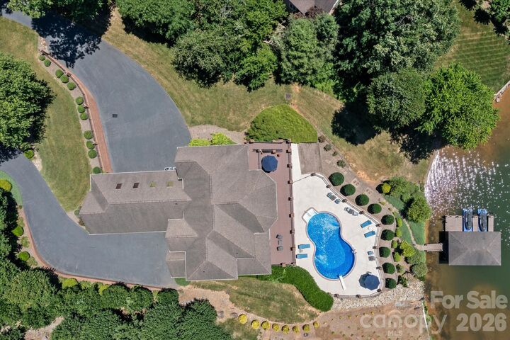 Property Photo:  368 Players Ridge Road  NC 28601 