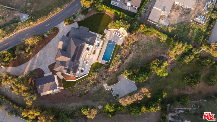 Property Photo:  29924 Harvester Rd  CA 90265 