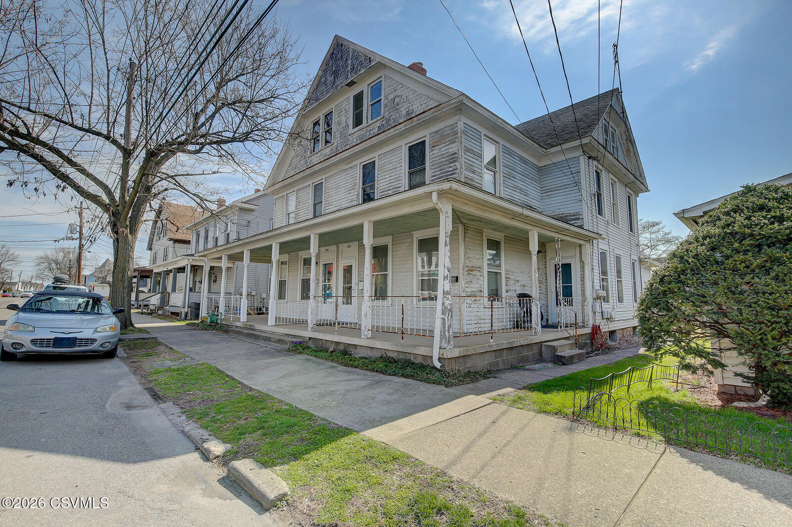 Property Photo:  224-226 E 2nd Street  PA 18603 